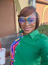 10 years Breast Cancer Survivor Surviving and Thriving 💗💗