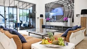 Staffel von promi big brother startete am 15.8.2014 und war das fernsehereignis des sommers! Promi Big Brother Germany By Santiago Ruiz At Coroflot Com
