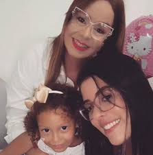 Muchachos hagamos un grupo en Whatsapp con fotos antiguas que dicen?