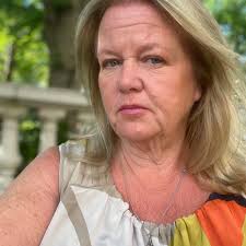 I coming in November. Do they have pool towels ?