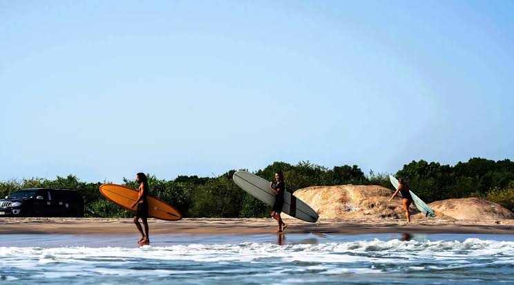 Arugam Bay Surf Festival competition Main Point international surfers spectators east coast Sri Lanka