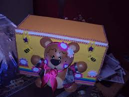 Hay diversidad de modelos de flores que se pueden hacer con este material como podrán ver en las imágenes siguientes. Caja En Goma Eva Imagui