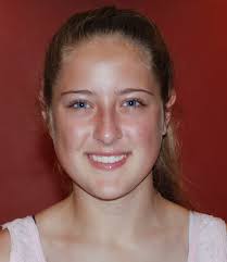 Sarah Chenevert's Instagram, Twitter & Facebook