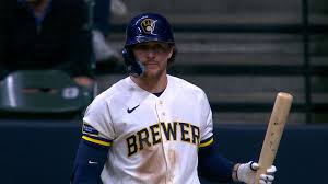 Brewers Snap Losing Streak with Bizarre Comeback Win Against Blue Jays