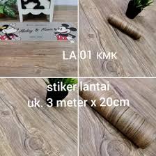 Selain itu, daya tahannya sangat baik dan sudah menggunakan sistem pembuatan lantai vinyl terbaru sehingga jenis lantai vinyl ini layak dijadikan sebagai pilihan. Jual Produk Keramik Lantai Motif Kayu 272 Produk Mulai Dari 55rb Juli 2021 Bukalapak