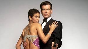 Pierce brosnan stars as james bond in. Pierce Brosnan Says A Woman Can Play Bond But Wouldn T Be James Bond And Offers His Suggestion