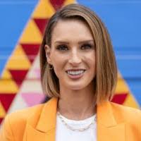 Krista Yoder's Instagram, Twitter & Facebook