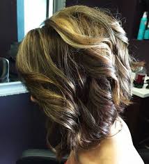 Milk chocolate brown hair and honey highlights are a breathtaking mix indeed! 20 Best Hair Color Ideas In The World Of Chunky Highlights