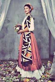 Der richtige schnitt für ein hochzeitskleid Sahra Wagenknecht Modestil Viktorianische Kleider Sahra Wagenknecht