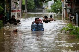 Check spelling or type a new query. Begini Beda Gaya Anies Dan Ahok Saat Kunjungi Lokasi Banjir