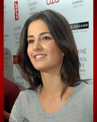 When Katrina shows up… the world just stops for a second. 🌍💫 She's not a  moment, she's a movement.👇 . 💖 Like if she's your ultimate style icon! 💬  Drop a '🔥'