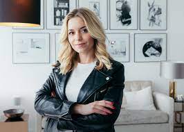 Delia fischer ist gründerin und geschäftsführerin von westwing home & living gmbh, einem online shoppingclub für edle wohnaccessoires und möbel, mit sitz in münchen. Jederfrau Forbes