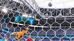 Hal itu setelah finlandia secara mengejutkan bisa menang atas denmark, sementara rusia jelas butuh tiga poin. Cudjjgks879ism