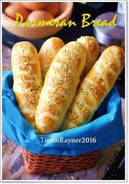 Pin Di Roti Kue