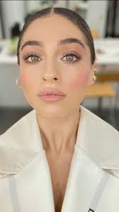 Holly Costello (hollybcostello)