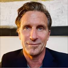 Michele Callan's Instagram, Twitter & Facebook