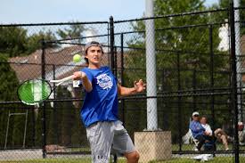 Agriturismo brancatelli sorge nel cuore della toscana, in val di cornia, un territorio racchiuso tra il mare e le colline ricche di storia, arte e tradizioni. Port Washington Edges Hills East For Long Island Crown Long Island Tennis Magazine