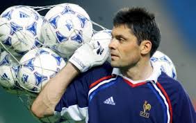 Calendrier, matchs en direct des bleus, effectif et classement. Hommage A Samuel Paty Et Bruno Martini Infos Match Billet Smc Informations Stade Malherbe De Caen