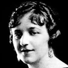 María grever fue una compositora mexicana de música de concierto, de música para películas y de más de 800 canciones populares. Maria Grever Bio Family Trivia Famous Birthdays