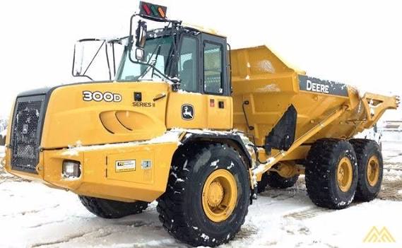 John Deere 300D II Off-Highway Truck