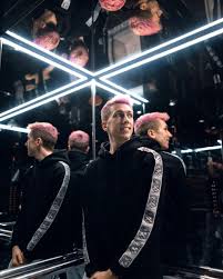 Miniminter On Instagram My Mum Said I Look Good In This Bastakespics Simon Minter British Boys Sidemen Members