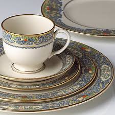 Pin By Kristen Gambill On Love Lenox China Fine China Set Fine Dinnerware