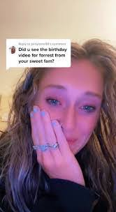 Alexis Forrest's Instagram, Twitter & Facebook