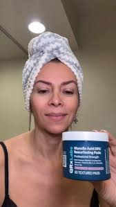 Este es mi secreto para exfoliar e hidratar en un solo paso! @qrxlabs tiene  este producto natural con el poder de la ciencia 👉 quieres un descuento?  Incluye mi Cod MABELRMENDOZA20 apúrate es por ...