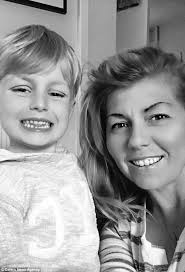 Welsh mother invents pelvic girdle for pregnant women