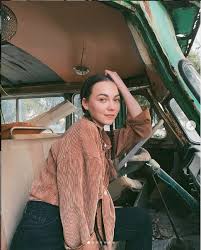 She is an actress, known for kelebegin rüyasi (2013), dip (2018) and halam geldi (2013). Picture Of Miray Akay
