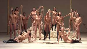 nude on stage - Celebs Roulette Tube