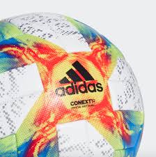 Sur tous les matchs de l'equipe de france, un quota alloué et réservé par la fédération française de football, permettra aux supporters des bleues de se regrouper dans une tribune active et ainsi être. Conext19 Le Ballon De La Coupe Du Monde Feminine 2019
