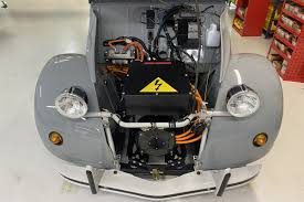 Logo petite voiture pour cv. La 2cv Electrique Devient Realite Grace Au Kit R Fit