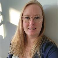 Jillian Swan's Instagram, Twitter & Facebook