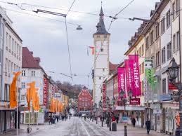 Würzburg is a city in the traditional region of franconia in the north of the german state of bavaria. Diese Laden Haben 2021 In Wurzburg Eroffnet Wurzburg Erleben