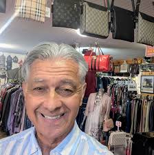 Richard Mignault updated his profile picture.