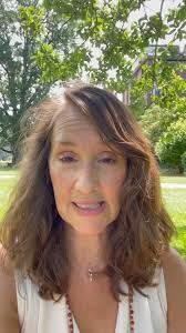 Kaitlin Gee's Instagram, Twitter & Facebook