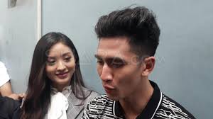 Bagi bagi nomor wa verrel bramasta dan natasya wilona. Wadaw Natasha Wilona Like Foto Verrell Bramasta Bareng Mantan Pacar