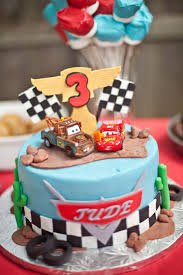 3rd Birthday Car Birthday Cake For 3 Year Old Boy Disney Cars Birthday Cake Lightning Mcqueen Birthday Cake 3rd Birthday Cakes Disney Birthday Cakes
