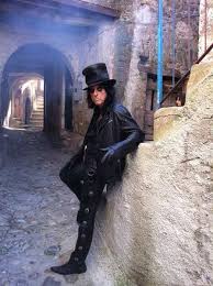 He S Back The Man Behind The Mask Alice Cooper Alice Cooper Enjoy Rushworld Boards Welcome To My Nightmare Alice Cooper Tribute Behind The Mask Grandpa S Horror Alice Cooper Shock Rock Heavy Metal Music