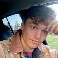 Valerie Heise's Instagram, Twitter & Facebook