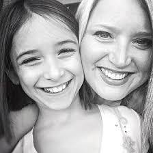 Heidi Schley's Instagram, Twitter & Facebook