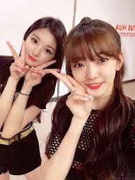 Everglow Yiren Onda Girl Group Girl Fights Kpop Girl Groups