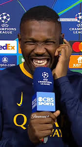 Henry Glaze's Instagram, Twitter & Facebook