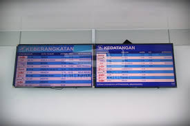 Lowongan kerja terbaru di pekanbaru. Krde Minangkabau Express Minangkabau International Airport Bim To Padang Simpang Haru By Train Railtravel Station