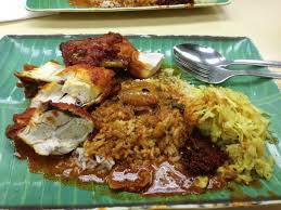 Restoran nasi kandar line clear merupakan antara restoran nasi kandar yang namanya cukup gah di penang. Lunch Picture Of Kayu Nasi Kandar Penang Island Tripadvisor