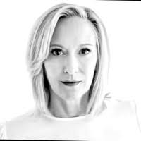 Ellen Haag's Instagram, Twitter & Facebook