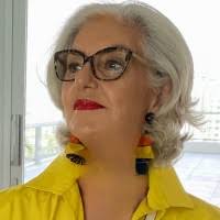 900+ "Jolanda" profiles