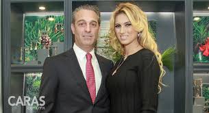 F1latam.com habló en exclusiva con carlos slim domit, presidente de la escudería telmex, con motivo del arribo del piloto mexicano sergio checo pérez a red b. Aseguran Que Carlos Slim Domit Y Maria Elena Torruco Esperan A Su Cuarto Hijo Revista Caras