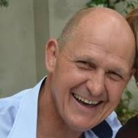 100+ perfiles de «Alan Bowman»